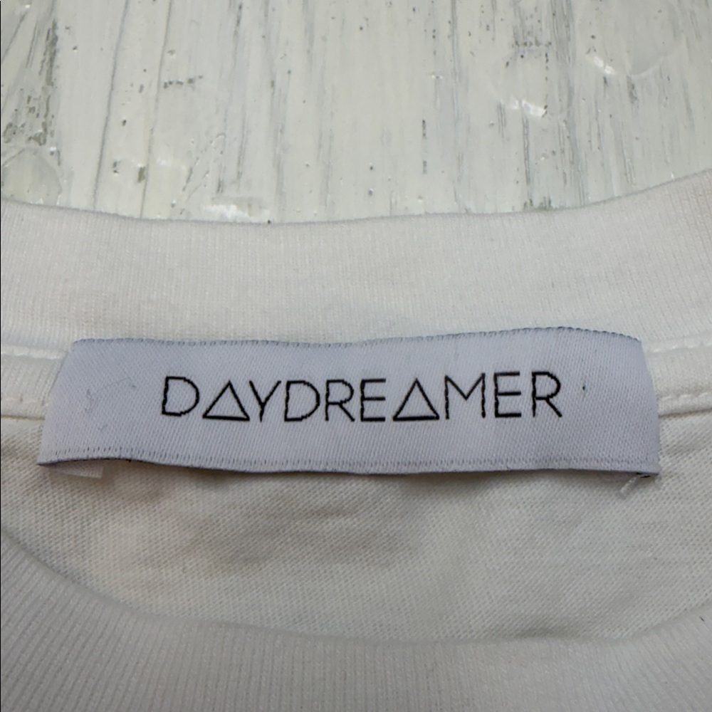 DAYDREAMER Beverly Hills Girlfriend Tee in Vintage White Sz L - Picture 2 of 9